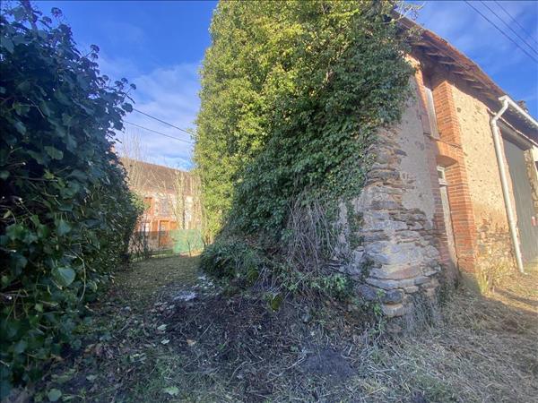 Maison à vendre |  Saint-Plantaire |  1 pièce | 31 m²