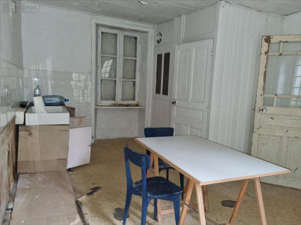 Maison restaurée à vendre à Maël-Carhaix dans les Côtes-d'Armor (22340), ref : 29066-1070960