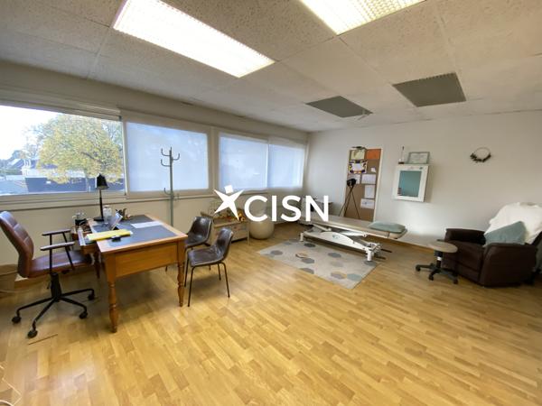Location local - 33m² - 44880 - Sautron