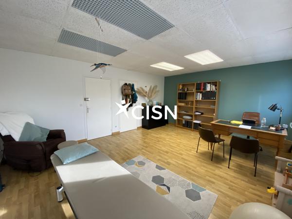 Location local - 33m² - 44880 - Sautron