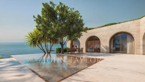 Villa face à la mer sur 6000m² de terrain