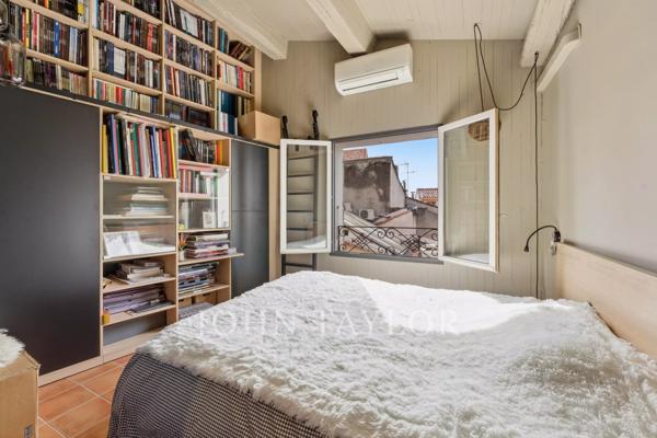 Loft avec terrasse au dernier étage – Centre historique d’Aix-en-Provence