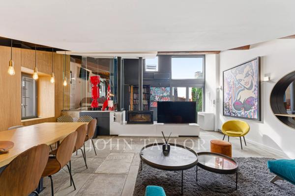 Loft avec terrasse au dernier étage – Centre historique d’Aix-en-Provence