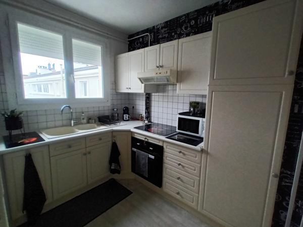 Appartement  2 pièce(s)  1 chambre(s)  53.45 m²