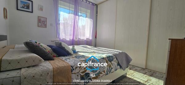 Maison en pierre semi-enterrée à vendre 5 pièces PUJOLS (47)