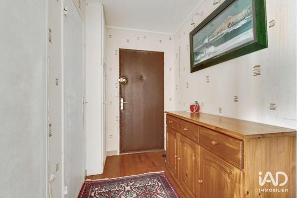 Appartement à vendre 3 pièces 57 m² Courbevoie