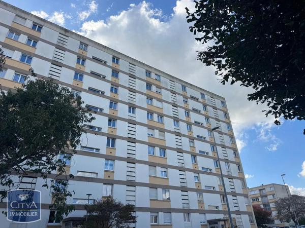 Appartement à louer 4 pièces 78m²