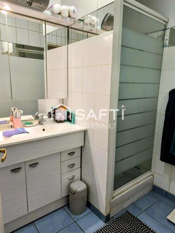 MAISON DUPLEX de 95 M2 sur son GARAGE de 40 M2 - TERRASSE de 100 M2 au CALME -