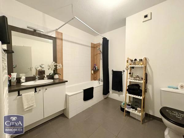 Appartement à vendre 2 pièces 47.06m² Tarascon (13150)