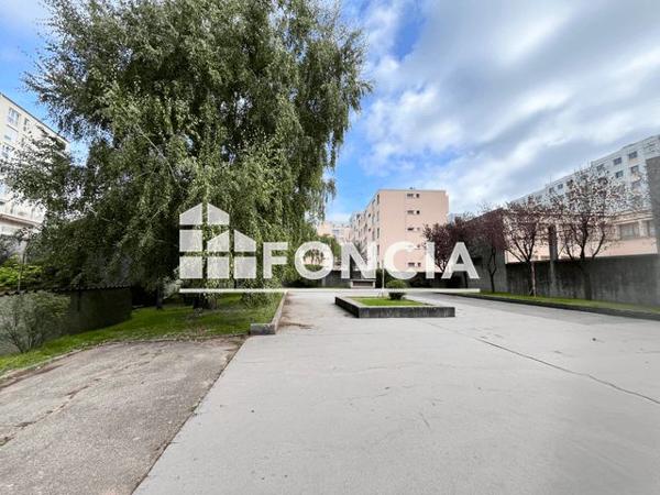 À vendre Appartement 4 pièces 83.44 m² - Villeurbanne 69100