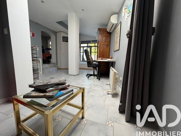 Maison à vendre 10 pièces 187 m² Avignon