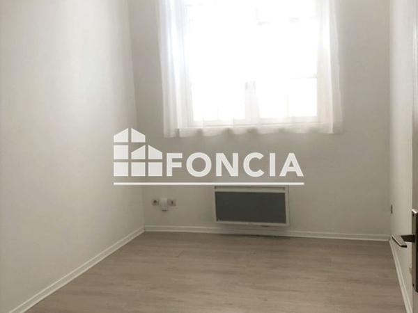 Location Studio 19.85 m² - 48 RUE ROYALE Lille 59000