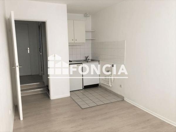 Location Studio 19.85 m² - 48 RUE ROYALE Lille 59000