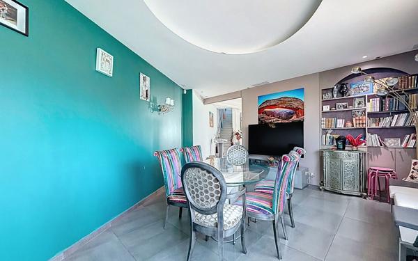 Maison à vendre    6 pièces • 153 m2 Suresnes