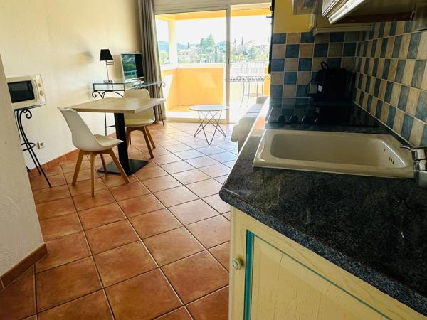 Appartement à vendre 1 pièces GREOUX LES BAINS (04)