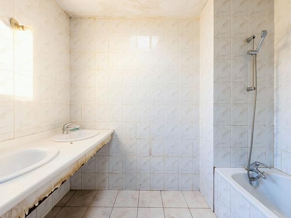 Maison de ville - 106m² - 3 chambres - Double garage - Vue Blavet