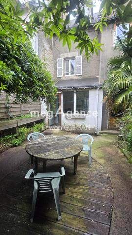 Maison à PONTIVY, 56300 - 5 pièces 90m²