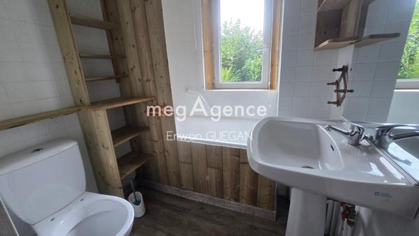 Maison à PONTIVY, 56300 - 5 pièces 90m²