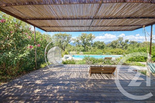 Maison à vendre  6 pièces - 225 m2 LECCI - 201