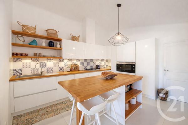 Maison à vendre  6 pièces - 225 m2 LECCI - 201