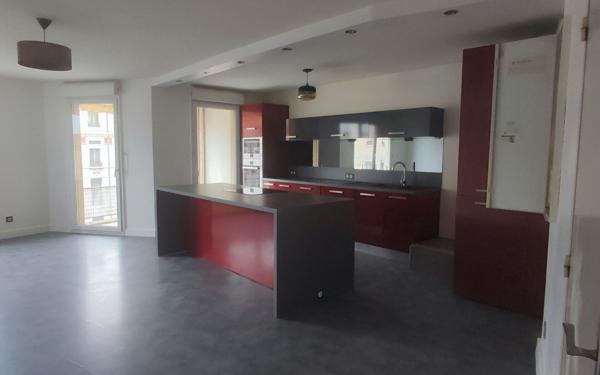 Appartement à louer    3 pièces • 69,35 m2 Villeurbanne