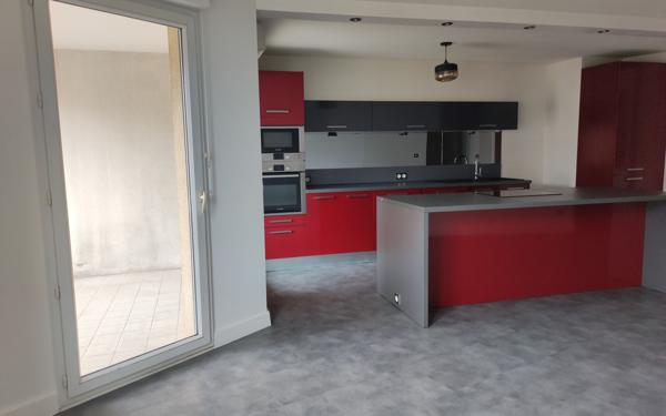 Appartement à louer    3 pièces • 69,35 m2 Villeurbanne