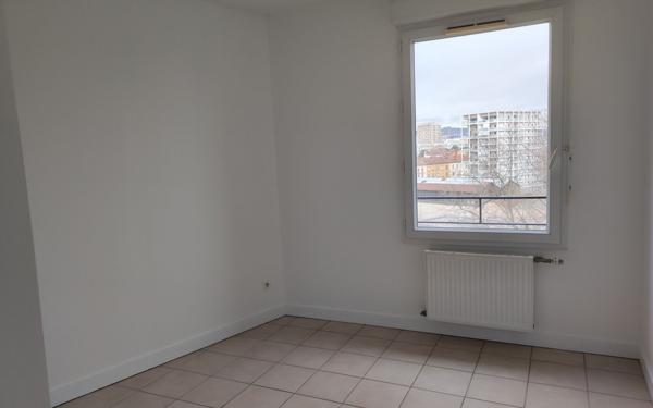 Appartement à louer    3 pièces • 69,35 m2 Villeurbanne