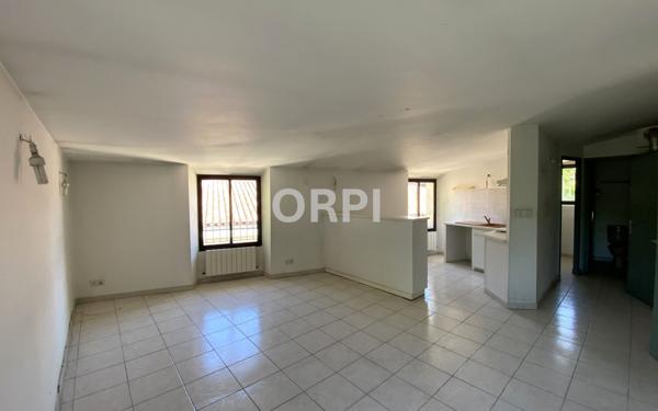 Appartement à vendre    2 pièces •  Carpentras