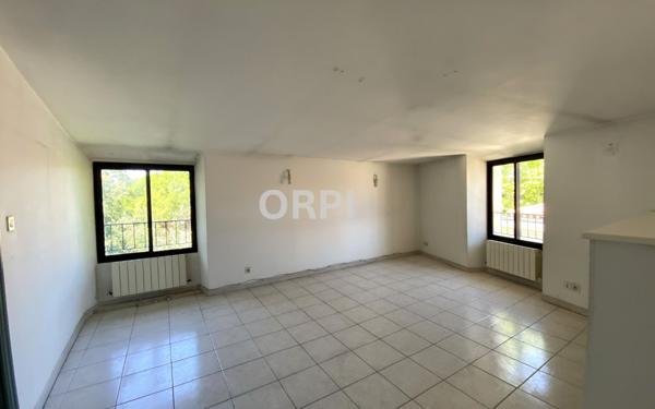 Appartement à vendre    2 pièces •  Carpentras