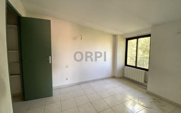 Appartement à vendre    2 pièces •  Carpentras