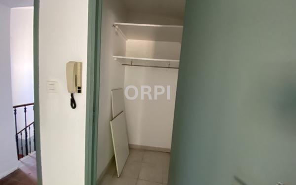 Appartement à vendre    2 pièces •  Carpentras