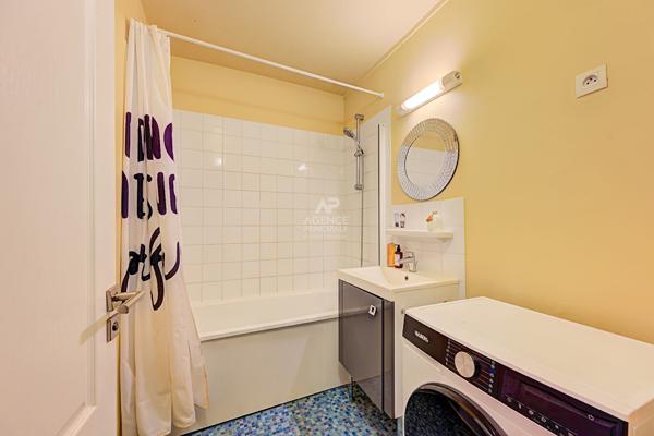 Appartement Saint Germain En Laye 3 pièces 66.43 m2 340 000 € **  - Référence  18896