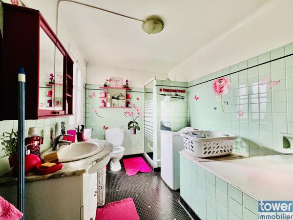 Charmante maison de plain-pied avec dépendance et garage – Quartier Économie