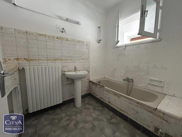 Maison à vendre 7 pièces 150m² Entraigues-sur-la-Sorgue (84320)