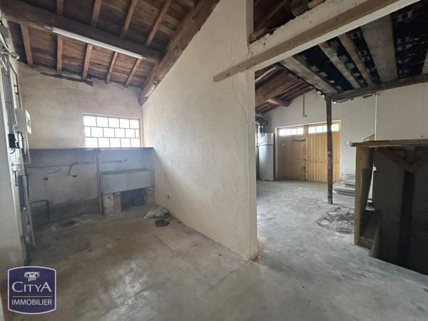 Maison à vendre 7 pièces 150m² Entraigues-sur-la-Sorgue (84320)