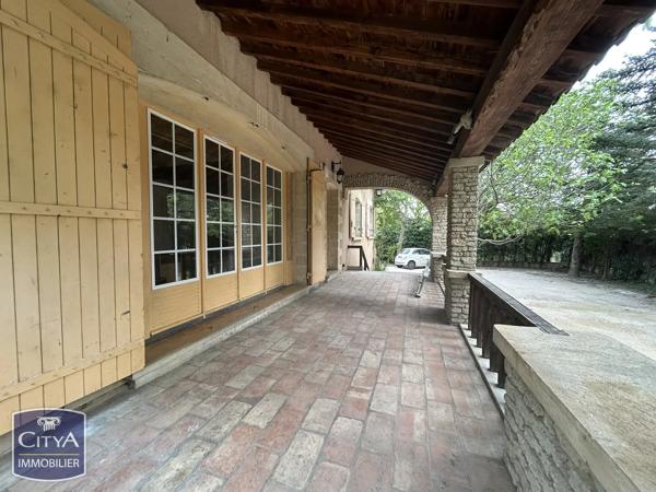 Maison à vendre 7 pièces 150m² Entraigues-sur-la-Sorgue (84320)