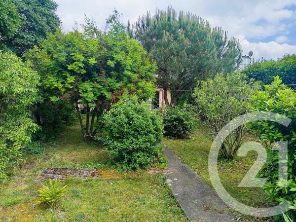 Maison à vendre  6 pièces - 110 m 2   LA ROCHELLE  - 17