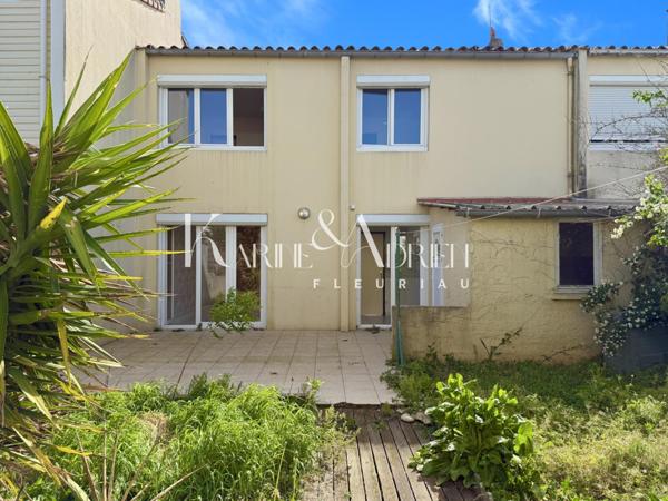 Maison 4 chambres, garage, jardin et dépendance