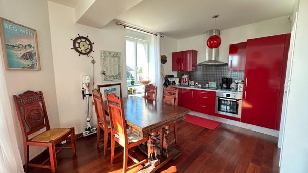 BEG MEIL Appartement T3 aperçu mer- Bourg et plage à pieds