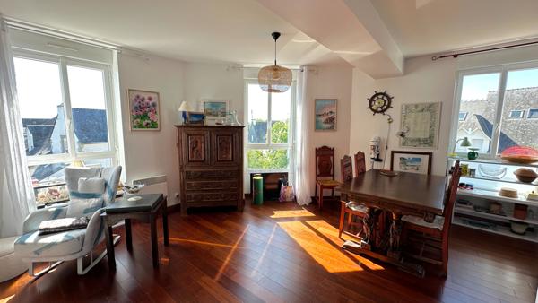 BEG MEIL Appartement T3 aperçu mer- Bourg et plage à pieds