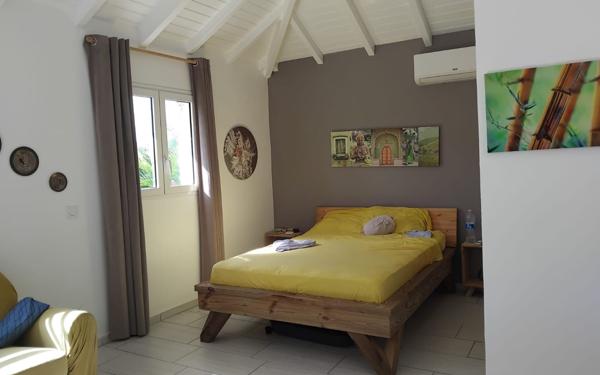 Maison à vendre    9 pièces •  Sainte-Anne