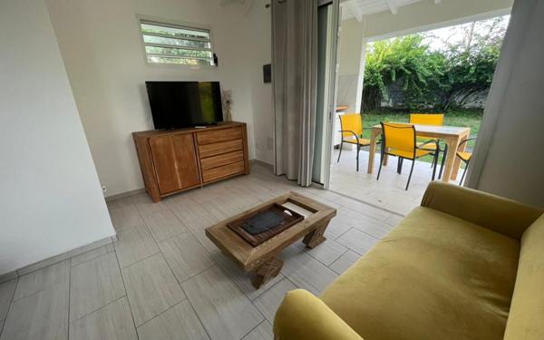 Maison à vendre    9 pièces •  Sainte-Anne