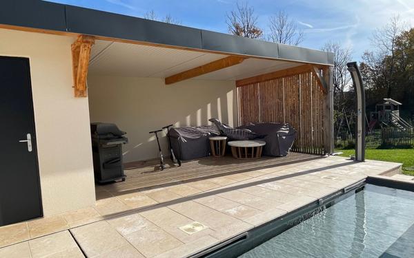 Maison à vendre    6 pièces • 170 m2 Mont-sous-Vaudrey