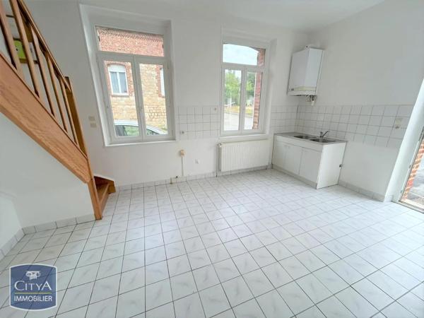 Maison à louer 4 pièces 73.82m² Toulis-et-Attencourt (02250)