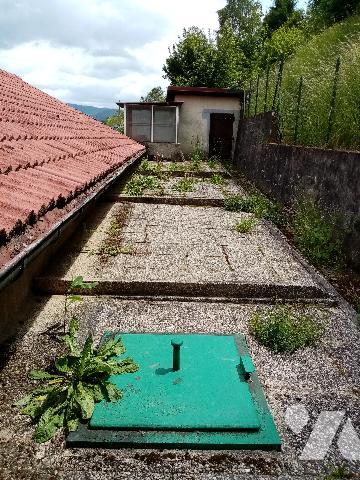 secteur très calme, maison de village de 99 m² sur 2 niveaux