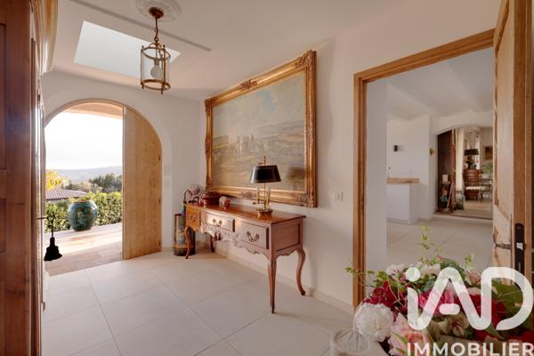 Maison à vendre 6 pièces 187,5 m² Tourrettes