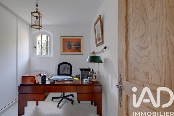 Maison à vendre 6 pièces 187,5 m² Tourrettes