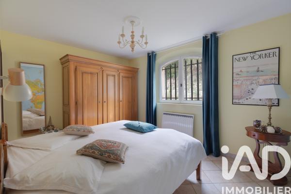 Maison à vendre 6 pièces 187,5 m² Tourrettes