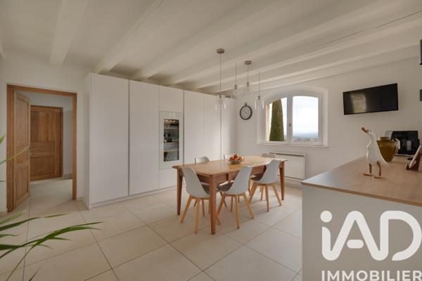Maison à vendre 6 pièces 187,5 m² Tourrettes