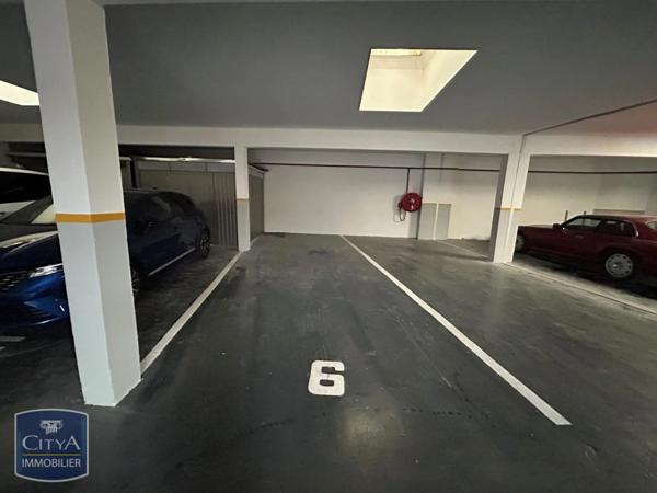 Parking à louer